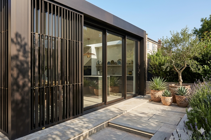 Volets et brise-soleil aluminium