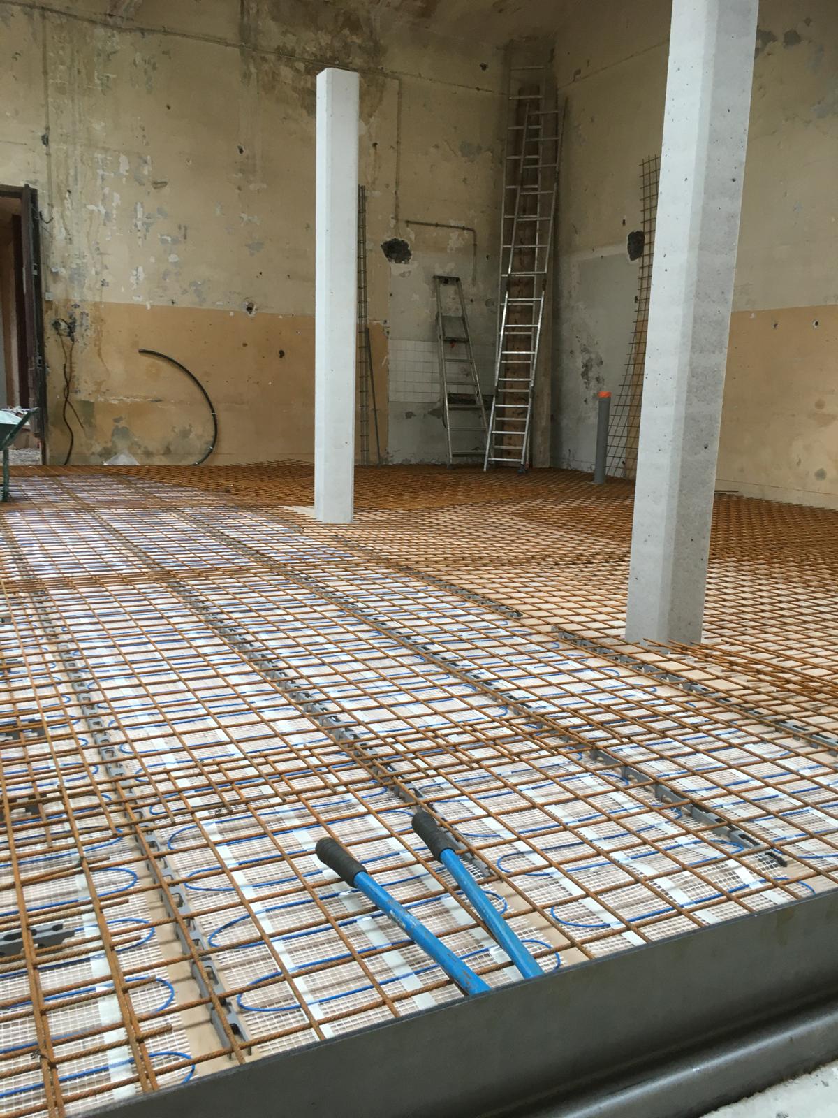 Loft Artiste Lyon — Escalier Béton Quartz